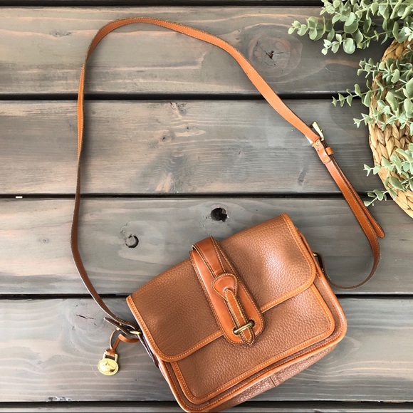 Dooney & Bourke Handbags - Vintage Dooney & Bourke All Weather crossbody